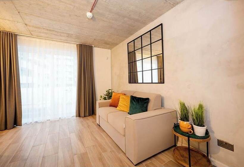 هتل کپسول Fort40 Guesthouse