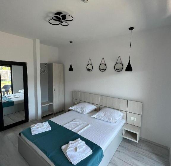 هتل Infinity By Carla