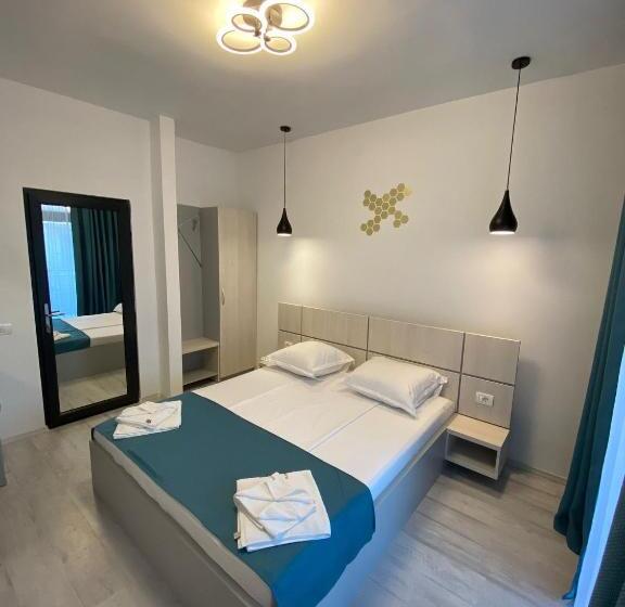 هتل Infinity By Carla