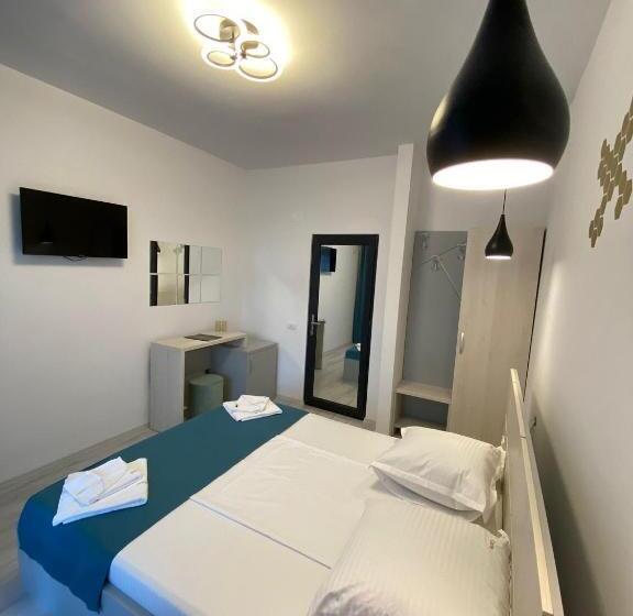 هتل Infinity By Carla