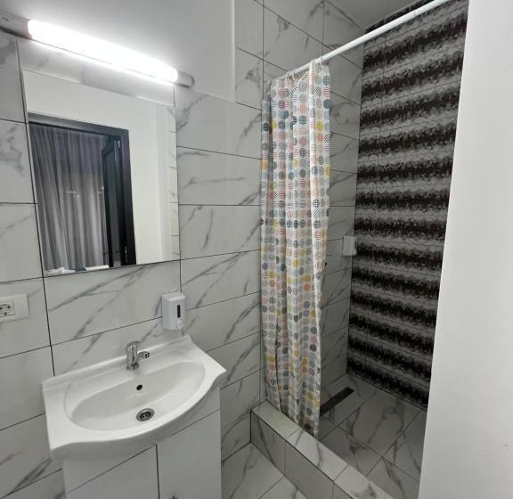 هتل Infinity By Carla