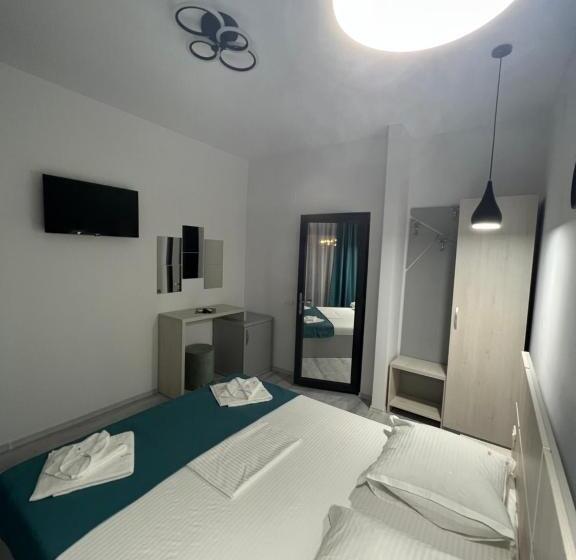 هتل Infinity By Carla