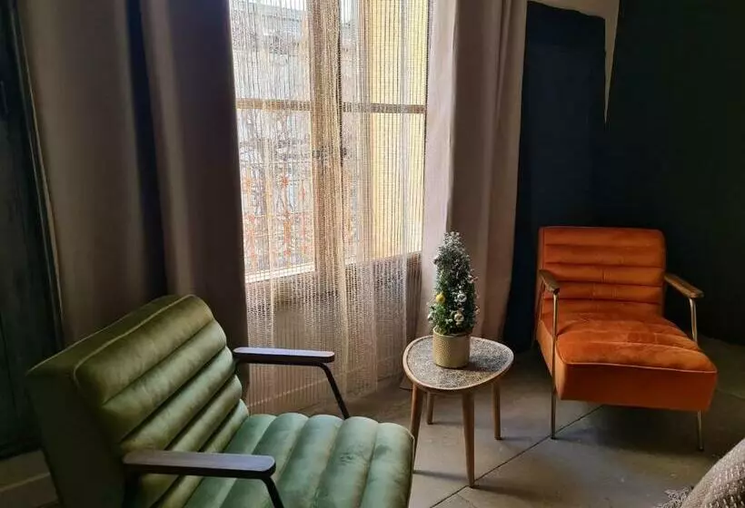 La Maison De Lyna