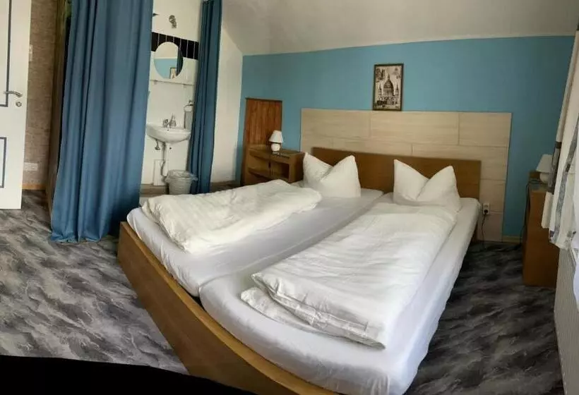 Majatalo Giulias Budget Haus