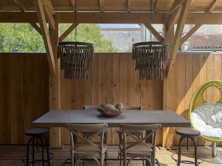 Пансион La Maison Mulato