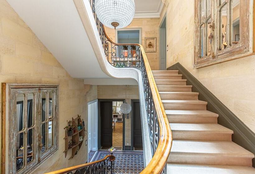 Пансион La Maison Mulato