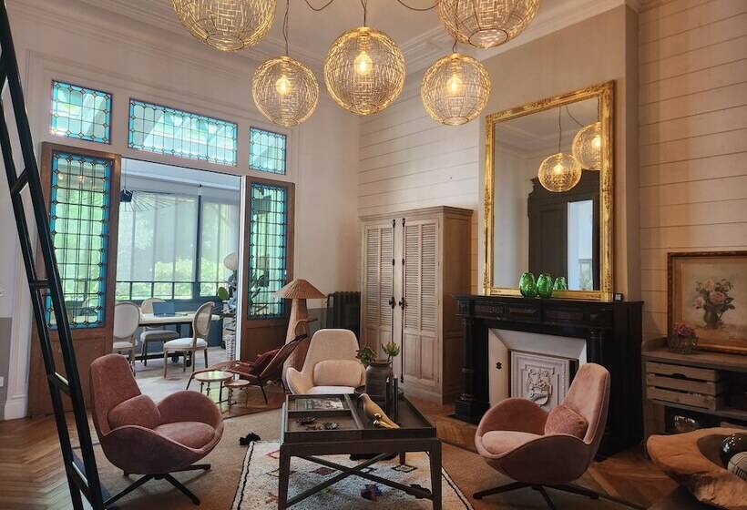 Пансион La Maison Mulato