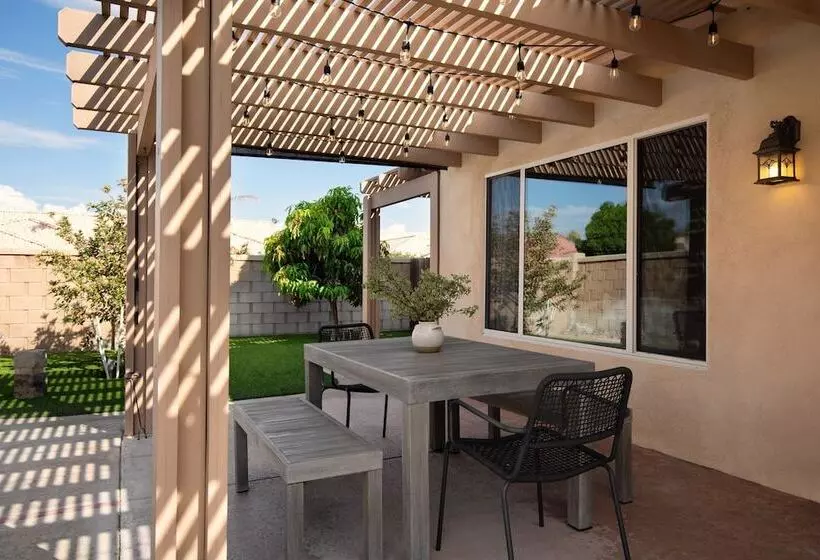 Petit Sahara By Avantstay Desert Escape W/ Pool, Outdoor Dining & Table Tennis!