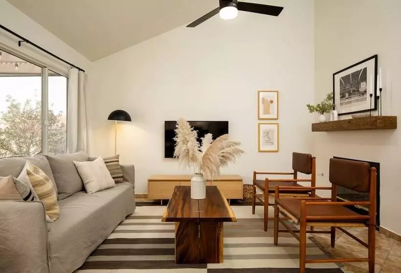 Petit Sahara By Avantstay Desert Escape W/ Pool, Outdoor Dining & Table Tennis!