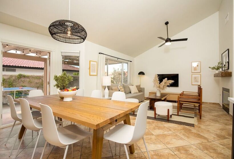 Petit Sahara By Avantstay Desert Escape W/ Pool, Outdoor Dining & Table Tennis!