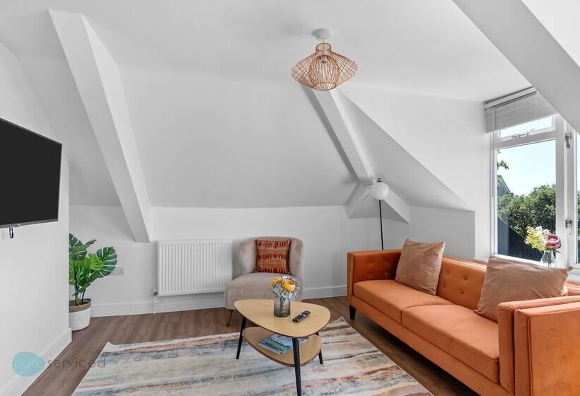 2 Bed The Penthouse By Pureserviced