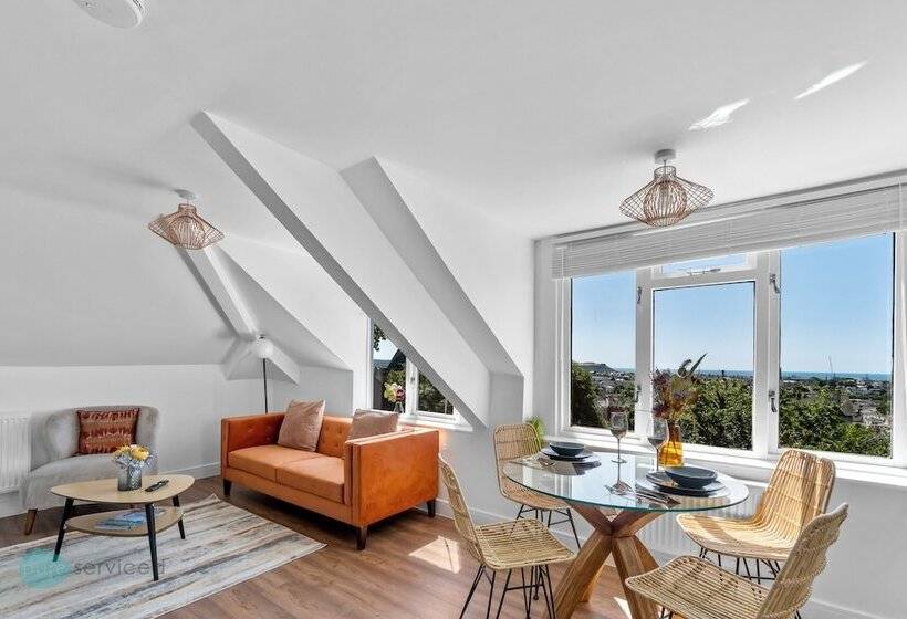 2 Bed The Penthouse By Pureserviced