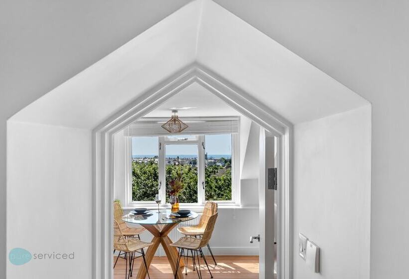 2 Bed The Penthouse By Pureserviced