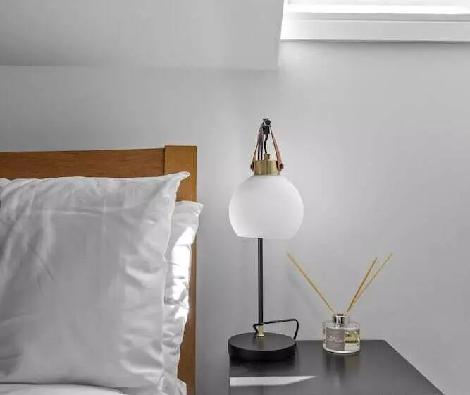 2 Bed  The Penthouse By Pureserviced