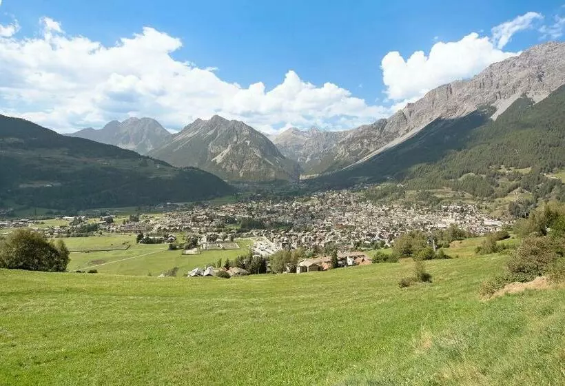 Aria Di Casa Reit