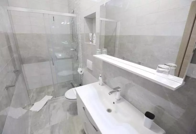 ベッドアンドブレックファースト Apartments And Rooms With Wifi Zadar   14528