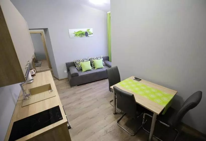 ベッドアンドブレックファースト Apartments And Rooms With Wifi Zadar   14528