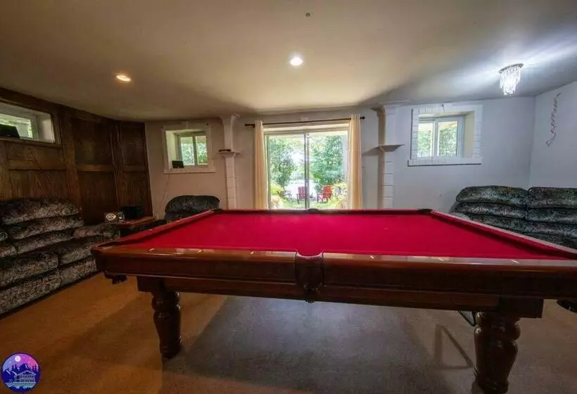 Chalet Sur Le Bord Du Lac Brûlé   Spa Billard  Kay