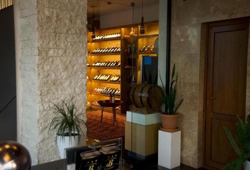 هتل Bessarion Boutique