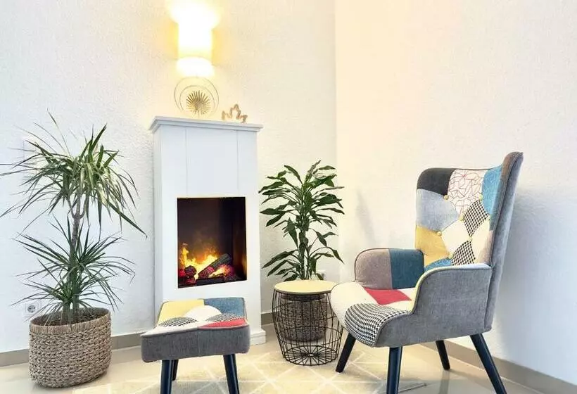 Mein Apartment Flowers Mit Kamin, Bis 10 Personen