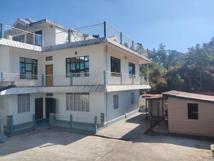 Пансион F N Guest House