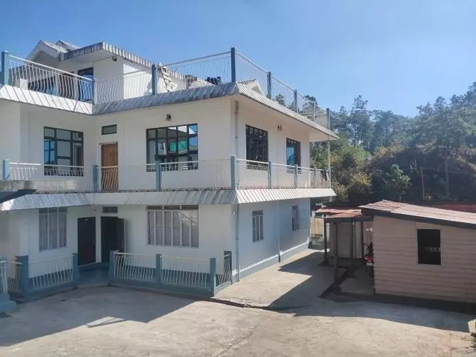 پانسیون F N Guest House