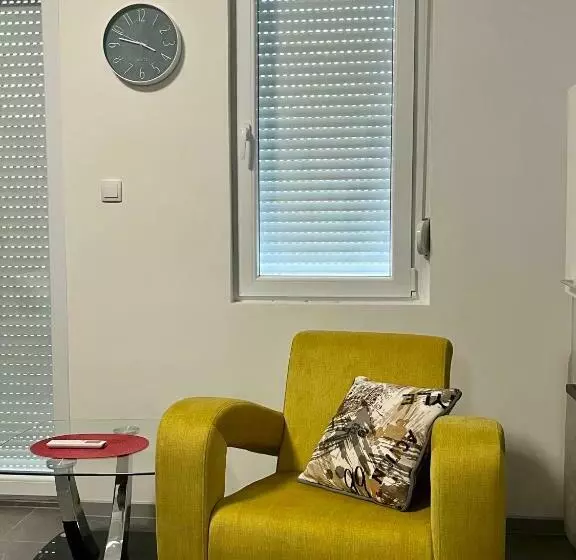 Apartman Tajna