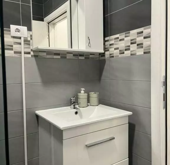 Apartman Tajna