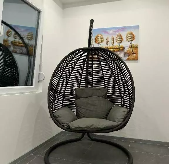 Apartman Tajna