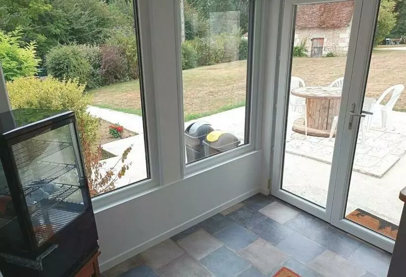 Aamiaismajoitus (B&B) Sur La Route Des Châteaux