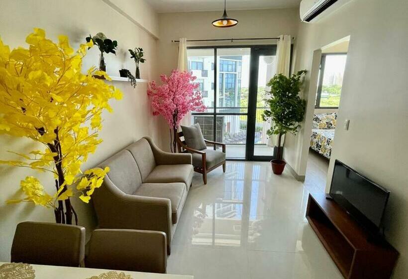 Budget Friendly Family Condo With Free Beach Access, You Can Stay With 5 Guests For The Same Price