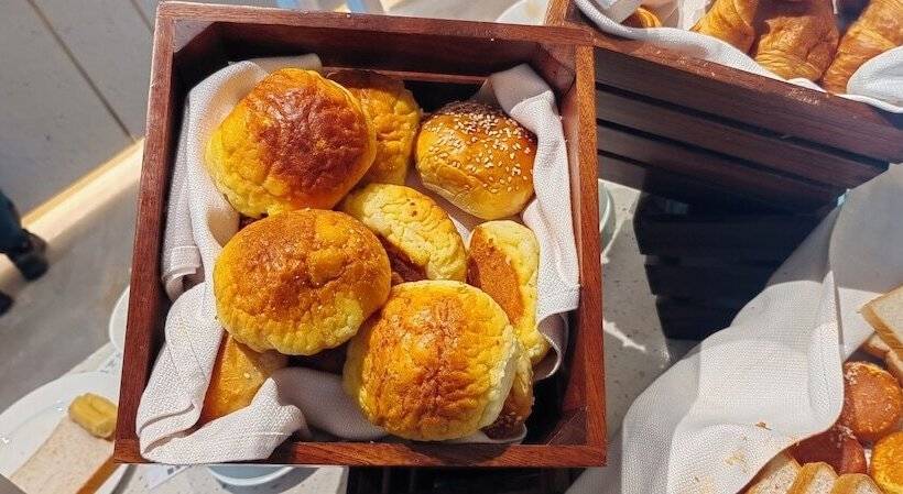 فندق Hilton Garden Inn Lhasa