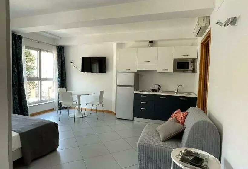 Rada   Loft Prima Fila Lungomare Sud