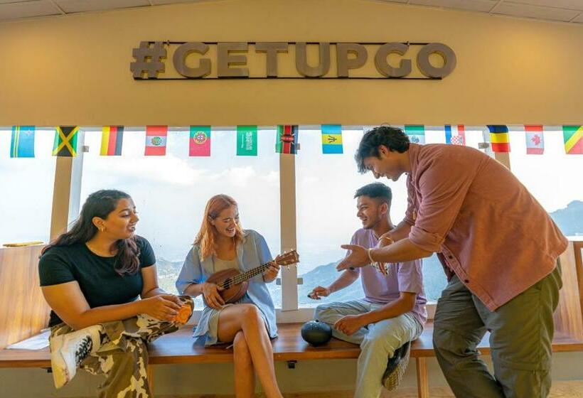 The Hosteller Mussoorie, Mall Road