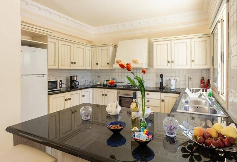 Villa Andree In Paralimni