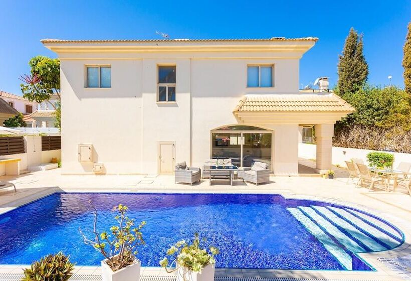 Villa Andree In Paralimni