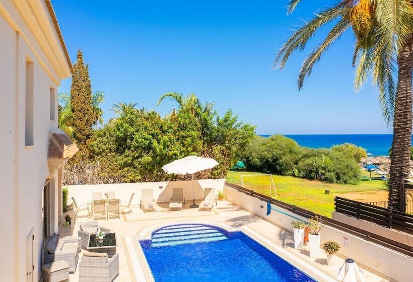 Villa Andree In Paralimni