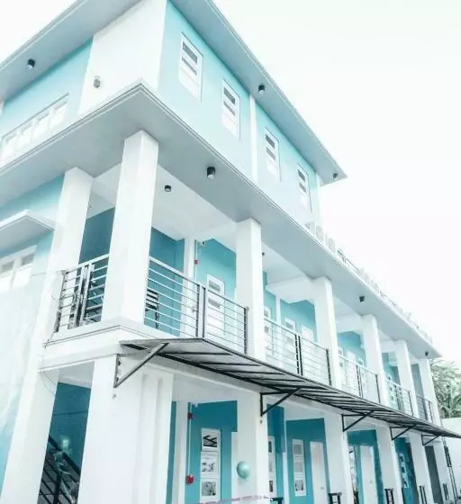 Retkeilymaja Lee Residences By Jal