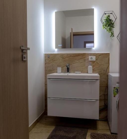 Apartamentul ștefan Băile Felix