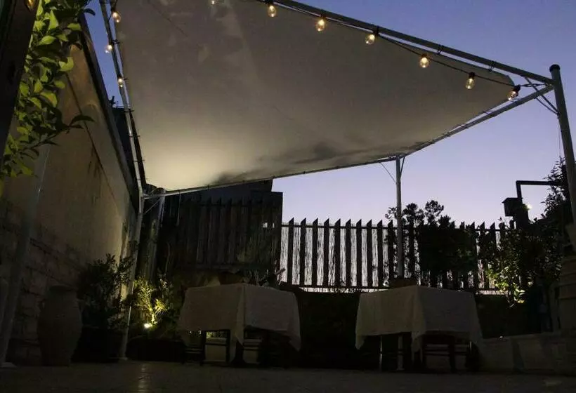 Aamiaismajoitus (B&B) I Santuzzi Beb