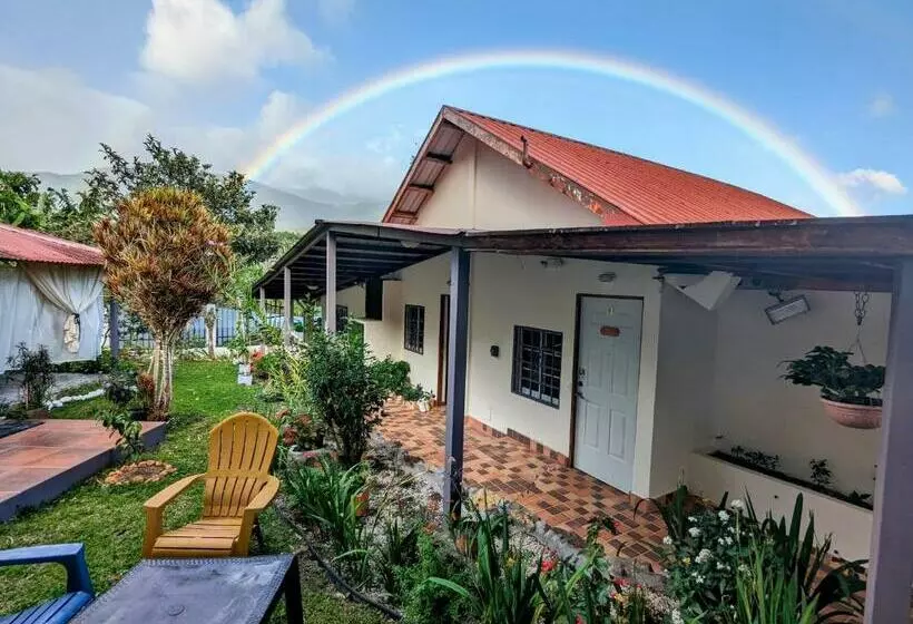 ベッドアンドブレックファースト Jardín Del Edén