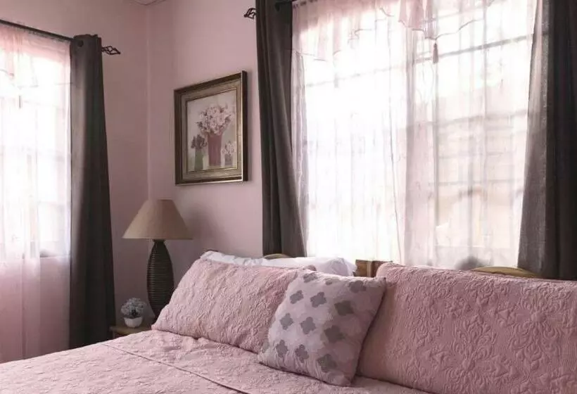 ベッドアンドブレックファースト Jardín Del Edén