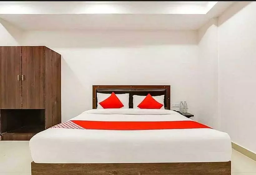 هتل Oyo 89748 Rl Residency