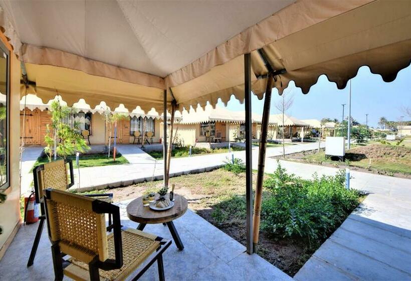 Hotel The Fern Seaside Luxurious Tent Resort Diu