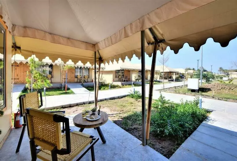 ホテル The Fern Seaside Luxurious Tent Resort Diu