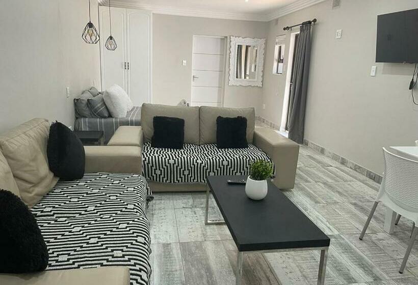 פנסיון Guest House On Gillian Unit 7