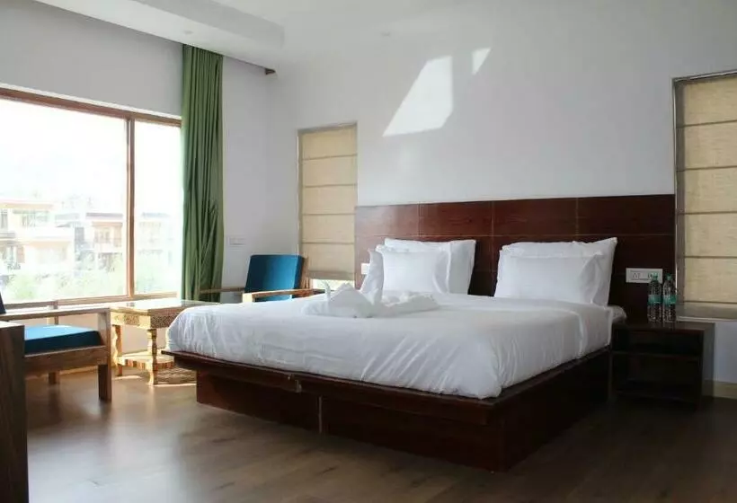 ペンション Stak Villa Guesthouse