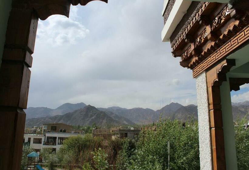 펜션 Stak Villa Guesthouse