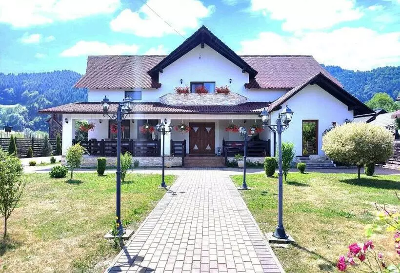 Pensiunea Sub Horiță