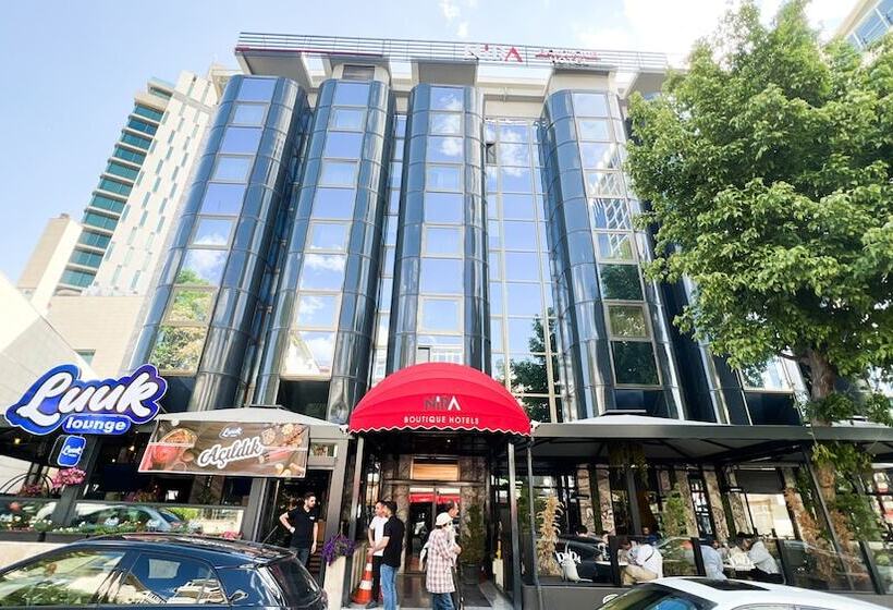 هتل Nira Boutique